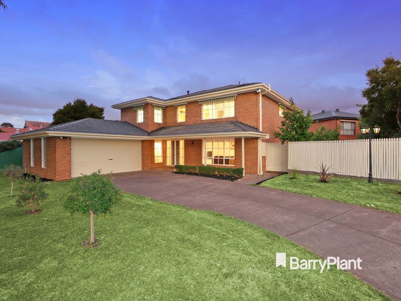 27 Bridgewater Way, Rowville VIC 3178, Image 2