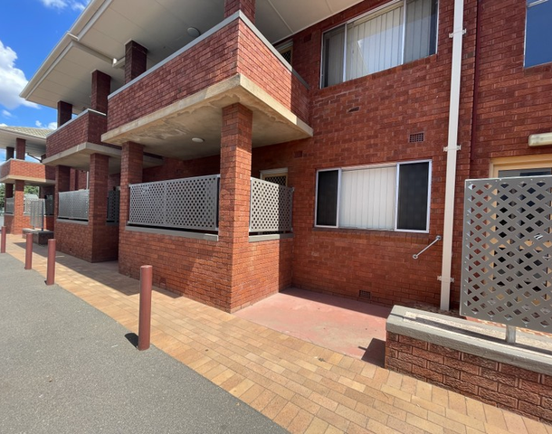 2/282 Macquarie Street, Dubbo NSW 2830