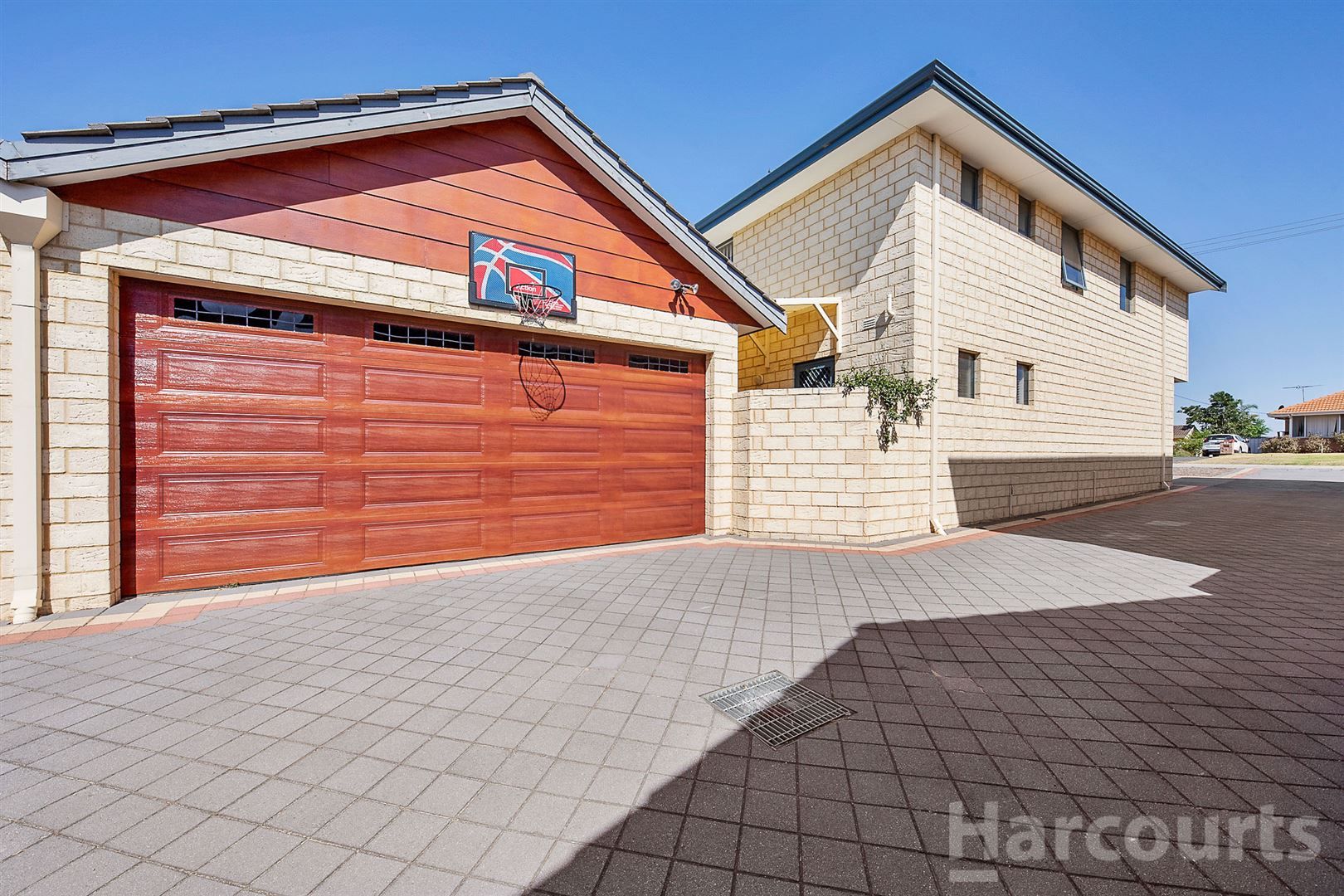3 bedrooms Townhouse in 3/54 Davey St MANDURAH WA, 6210