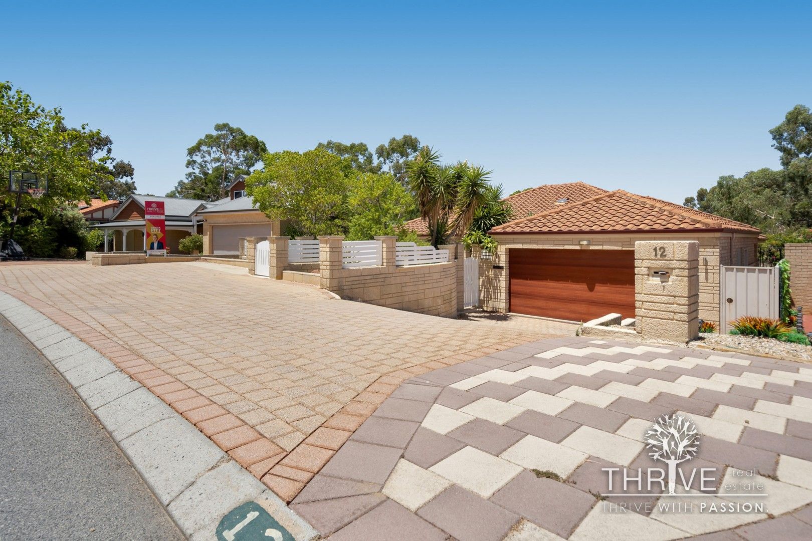 12 Laguna Green, Jandakot WA 6164, Image 0