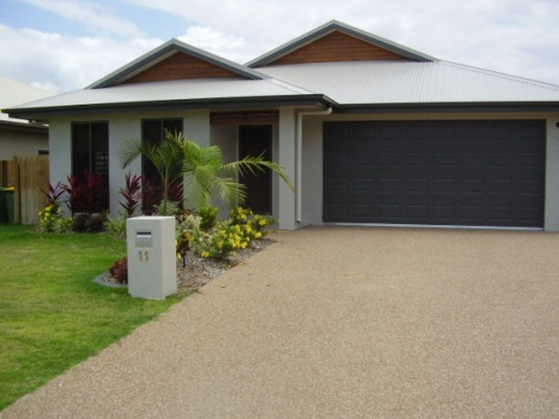 4 bedrooms House in 11 Baybreeze Pocket IDALIA QLD, 4811