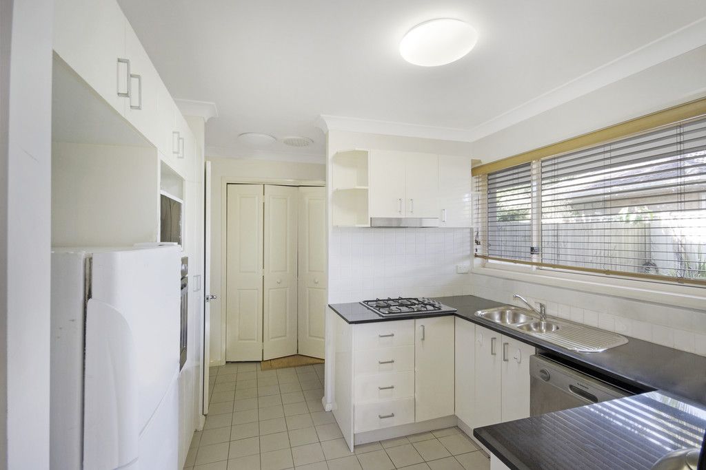 12/5A Burgin Close, Berkeley Vale NSW 2261, Image 1