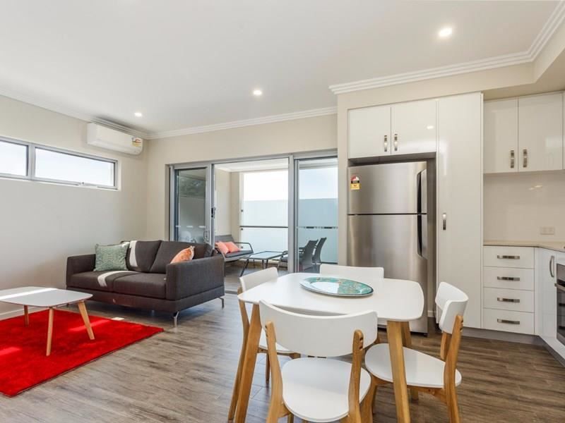 2 bedrooms House in 7/34 Halley Street INNALOO WA, 6018