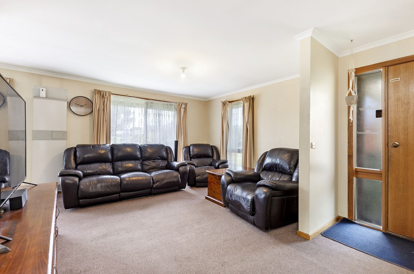 16 Karinya Crescent, Portland VIC 3305, Image 2