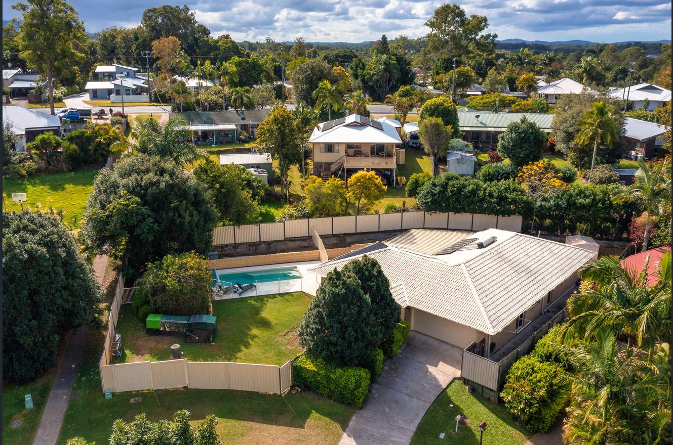 8 Gordon Place, Glass House Mountains QLD 4518, Image 0