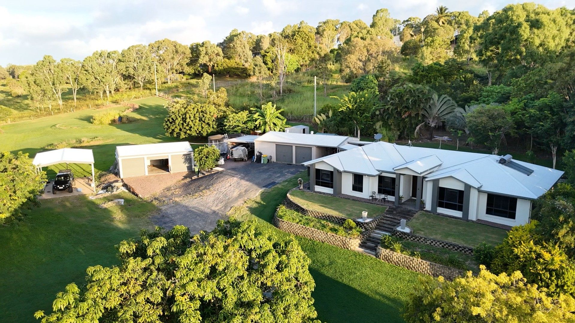 672 Hay Point Road, Alligator Creek QLD 4740, Image 0