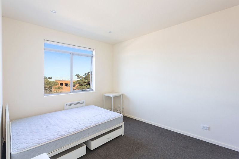 D14E/662 Blackburn Road, NOTTING HILL VIC 3168, Image 2