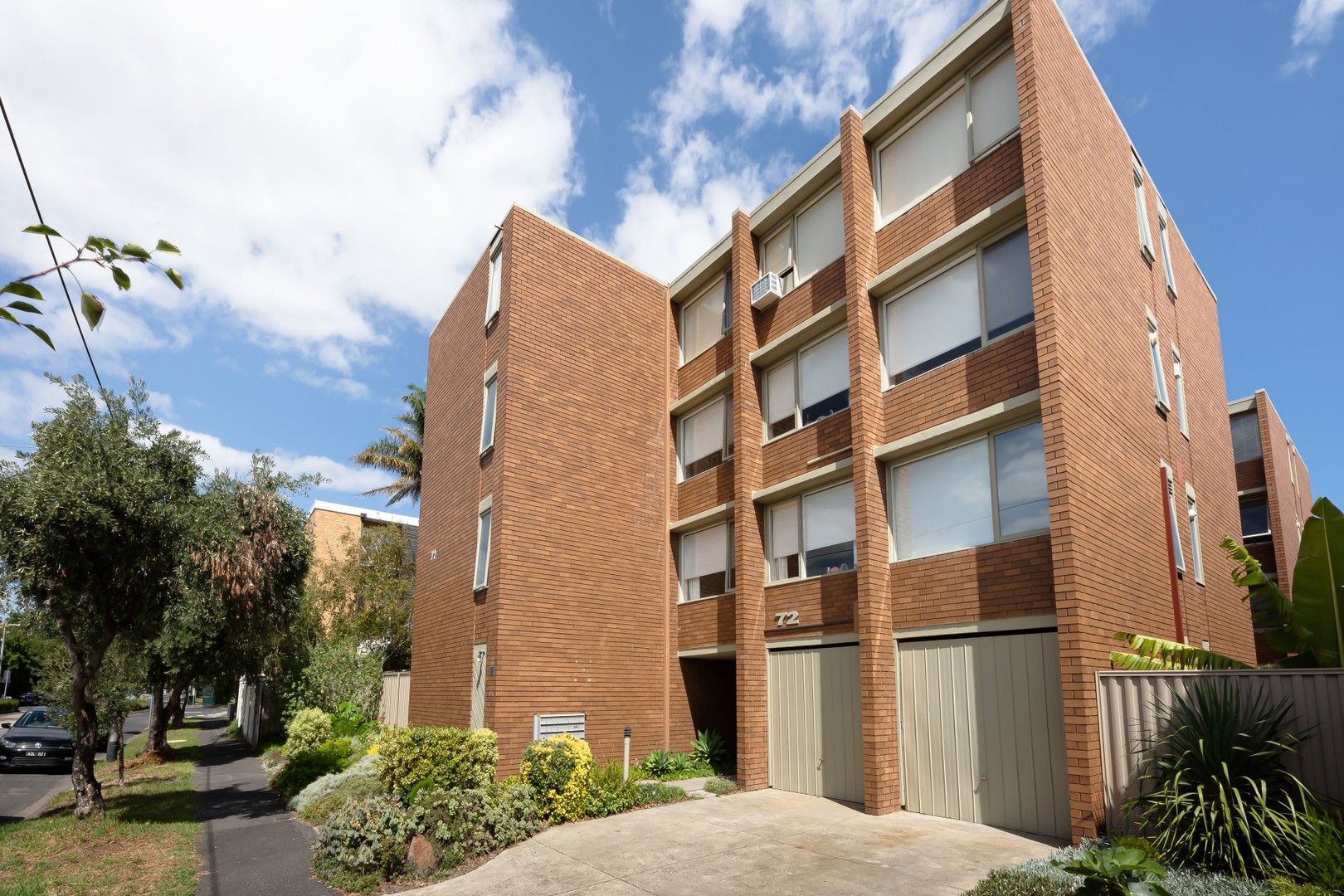 1 bedrooms Apartment / Unit / Flat in 20/72 Patterson Street MIDDLE PARK VIC, 3206