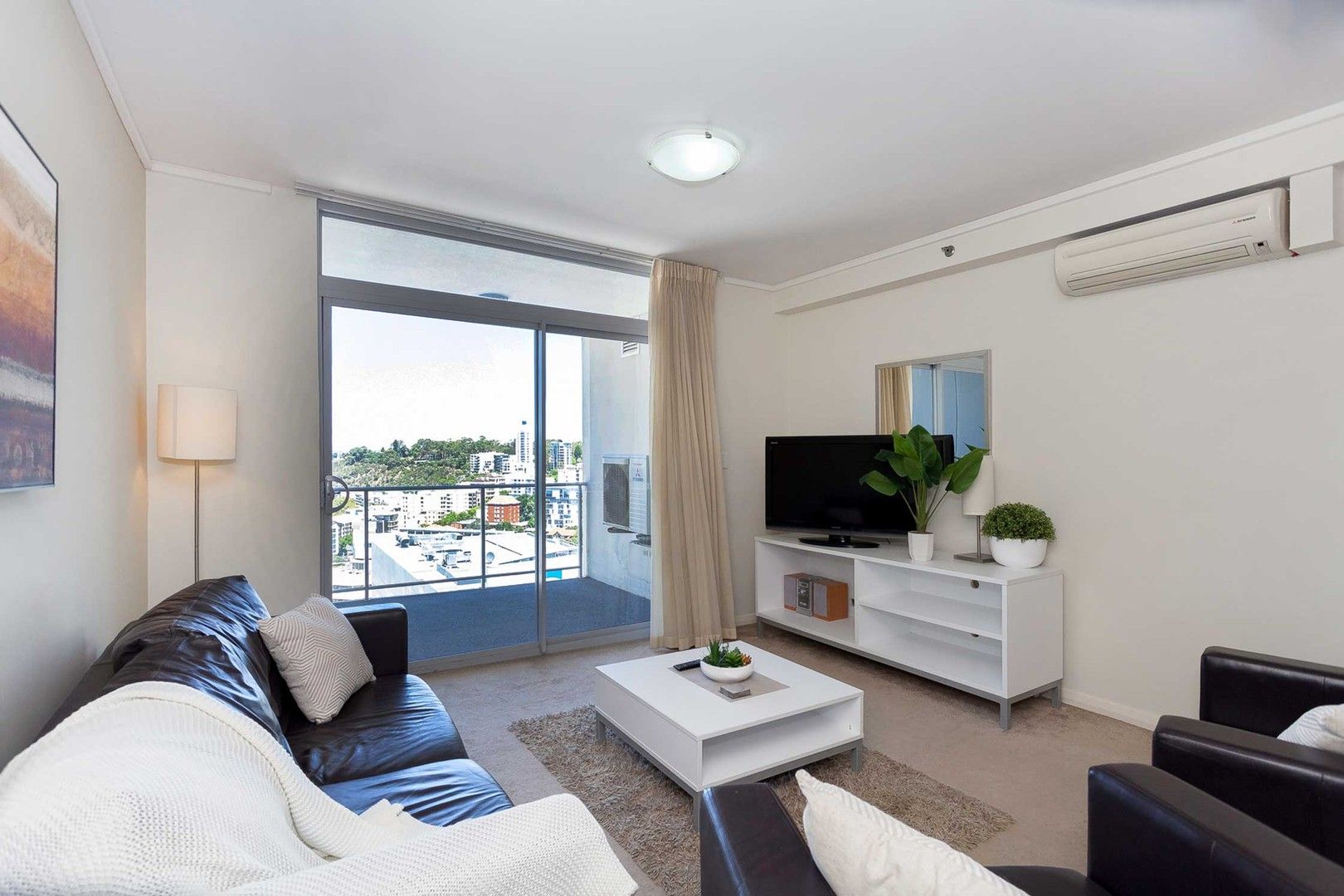2 bedrooms Apartment / Unit / Flat in 135/996 Hay Street PERTH WA, 6000