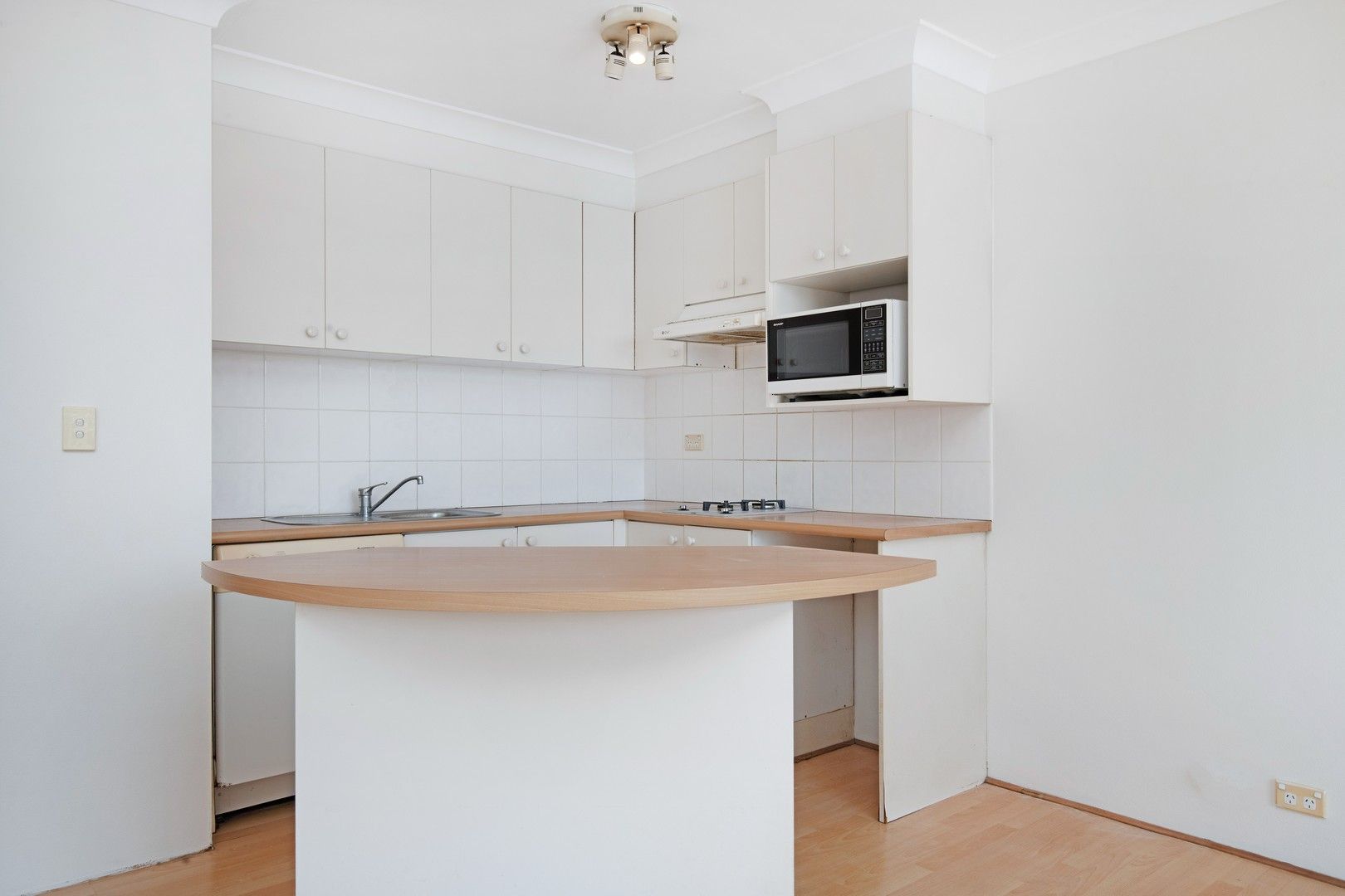 1 bedrooms Apartment / Unit / Flat in 16/7-9 Pittwater Road MANLY NSW, 2095