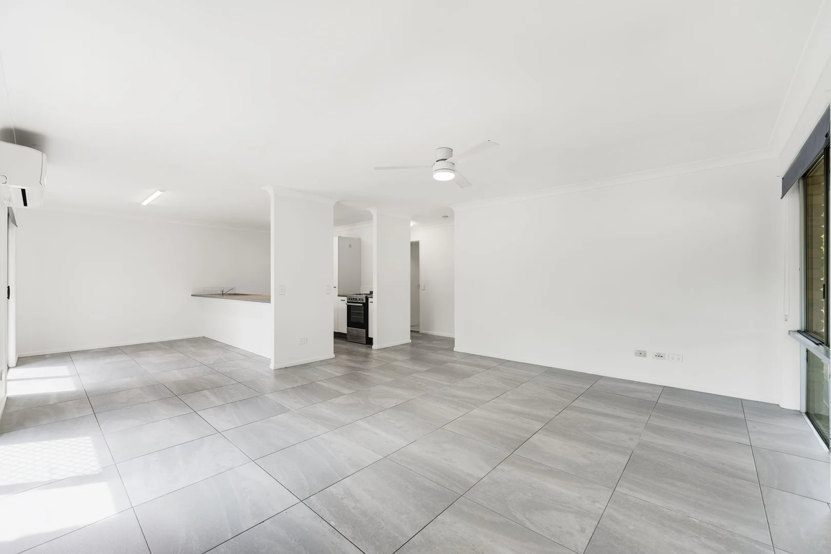 Additional image 4 of 29 Thoms Crescent, Mount Warren Park QLD 4207