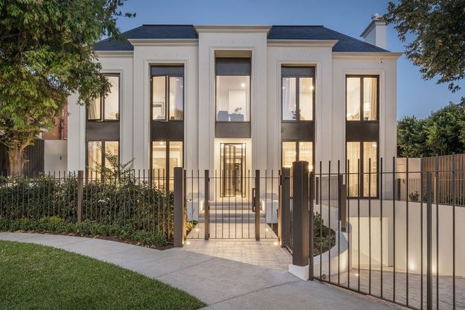 228 Houses for Sale in Toorak, VIC, 3142 | Domain