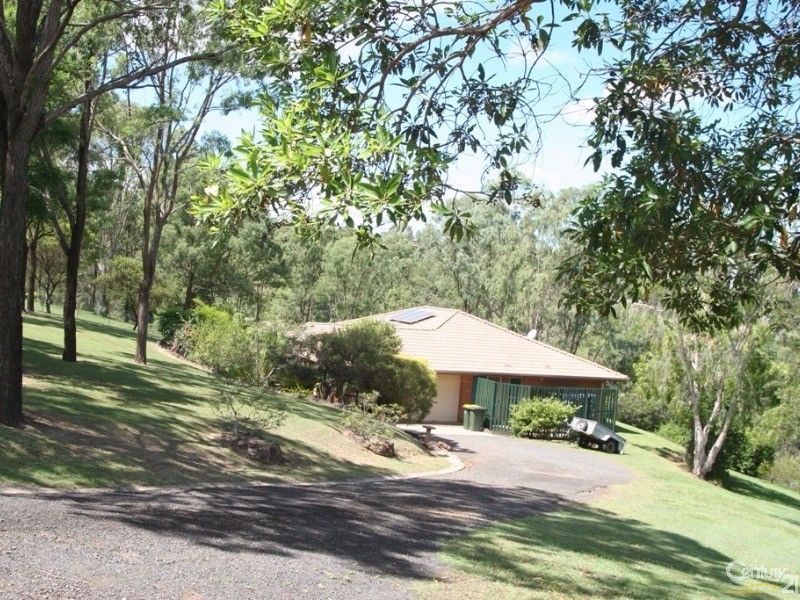 8589 Boomerang Drive, Kooralbyn Property History & Address Research