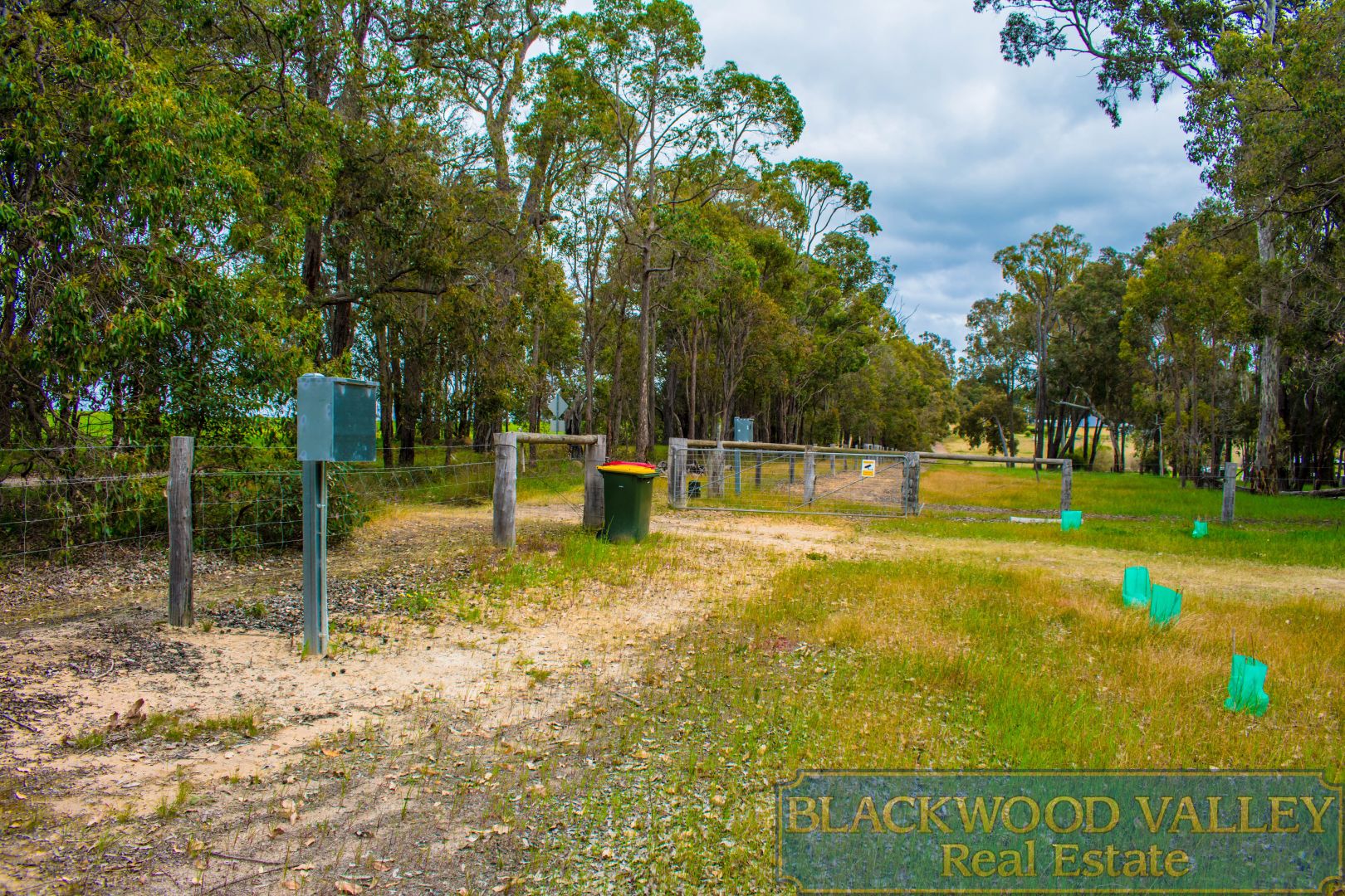 28 Zig Zag Road, Boyup Brook WA 6244, Image 2