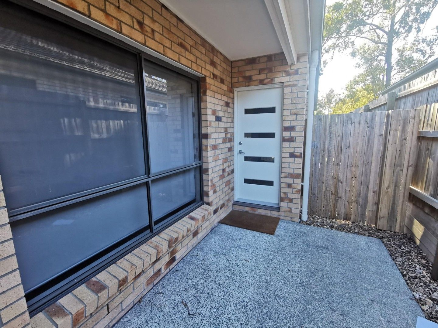 2 bedrooms Semi-Detached in 2/2 Sandy Close BROWNS PLAINS QLD, 4118