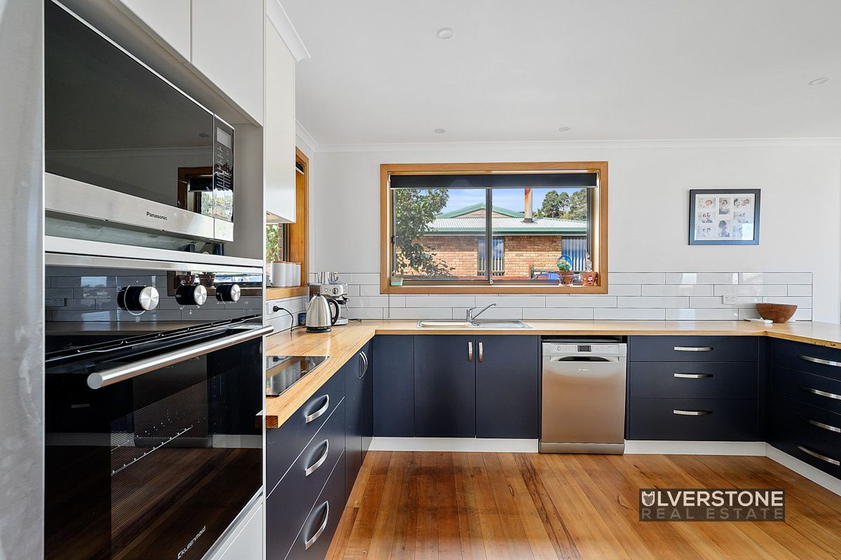 25 Westland Dr, West Ulverstone TAS 7315, Image 2