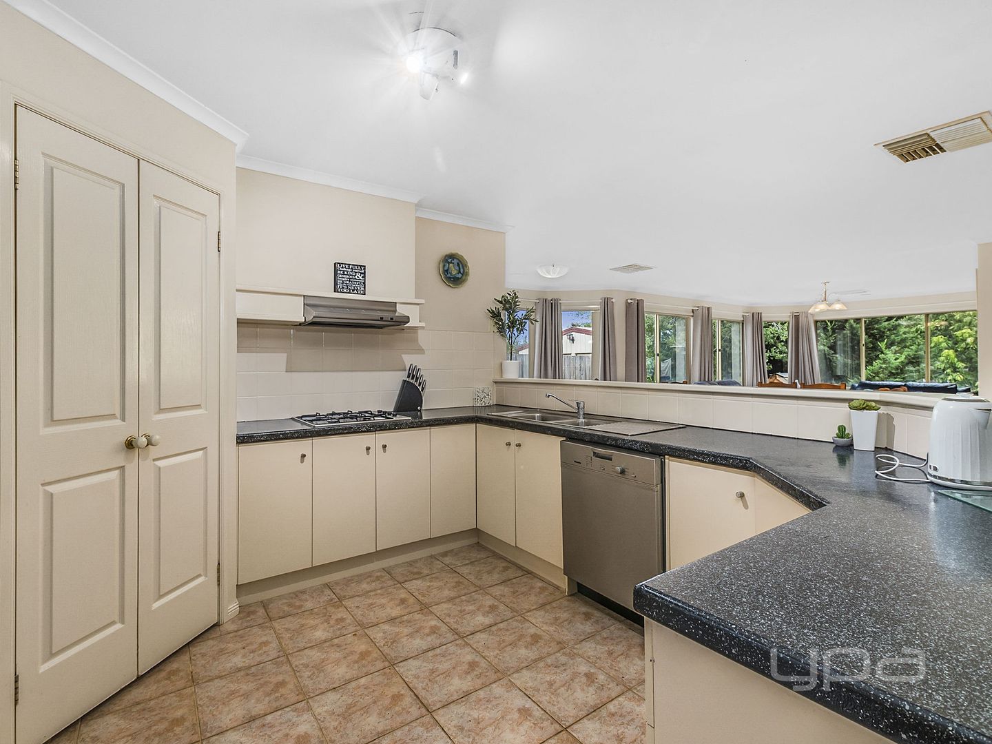 3 Bree Court, Kurunjang VIC 3337, Image 1