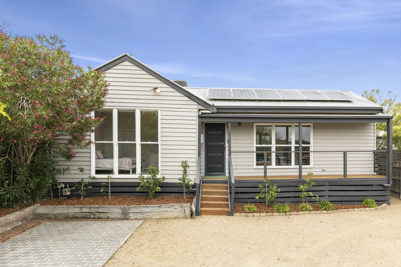 27 Dudley Street, Belmont VIC 3216