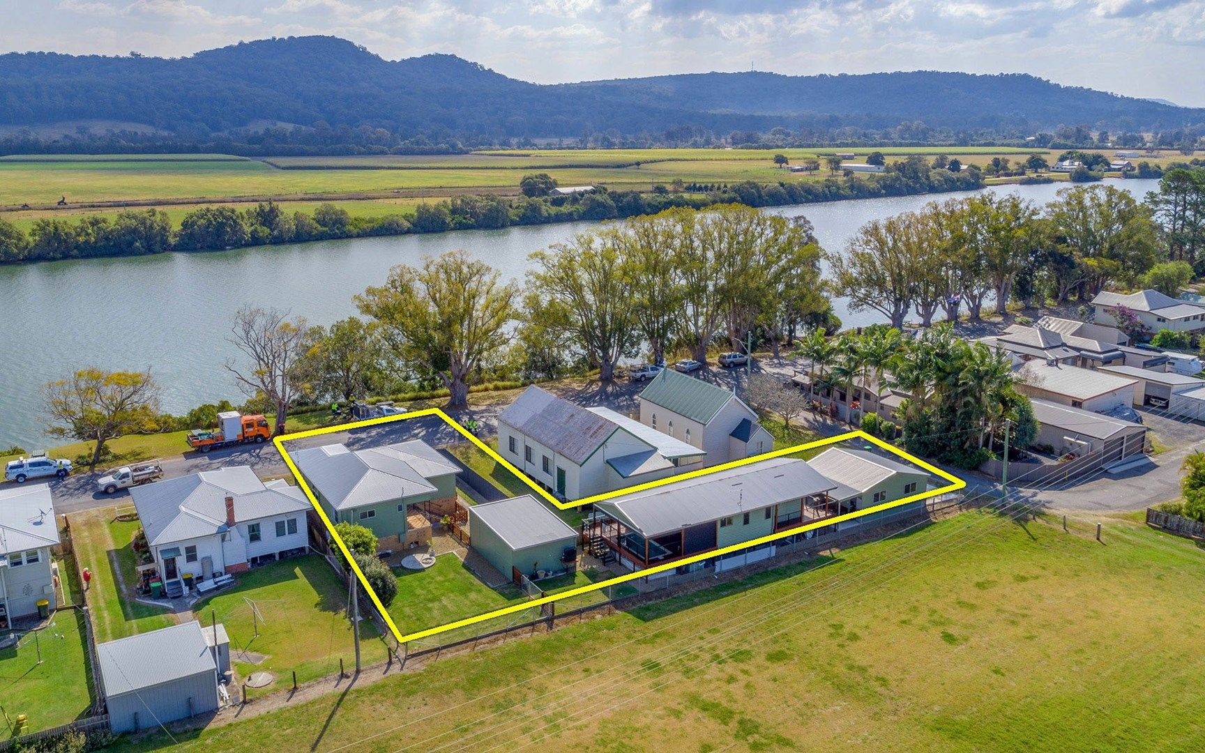 19 Chatsworth Road, Chatsworth NSW 2469