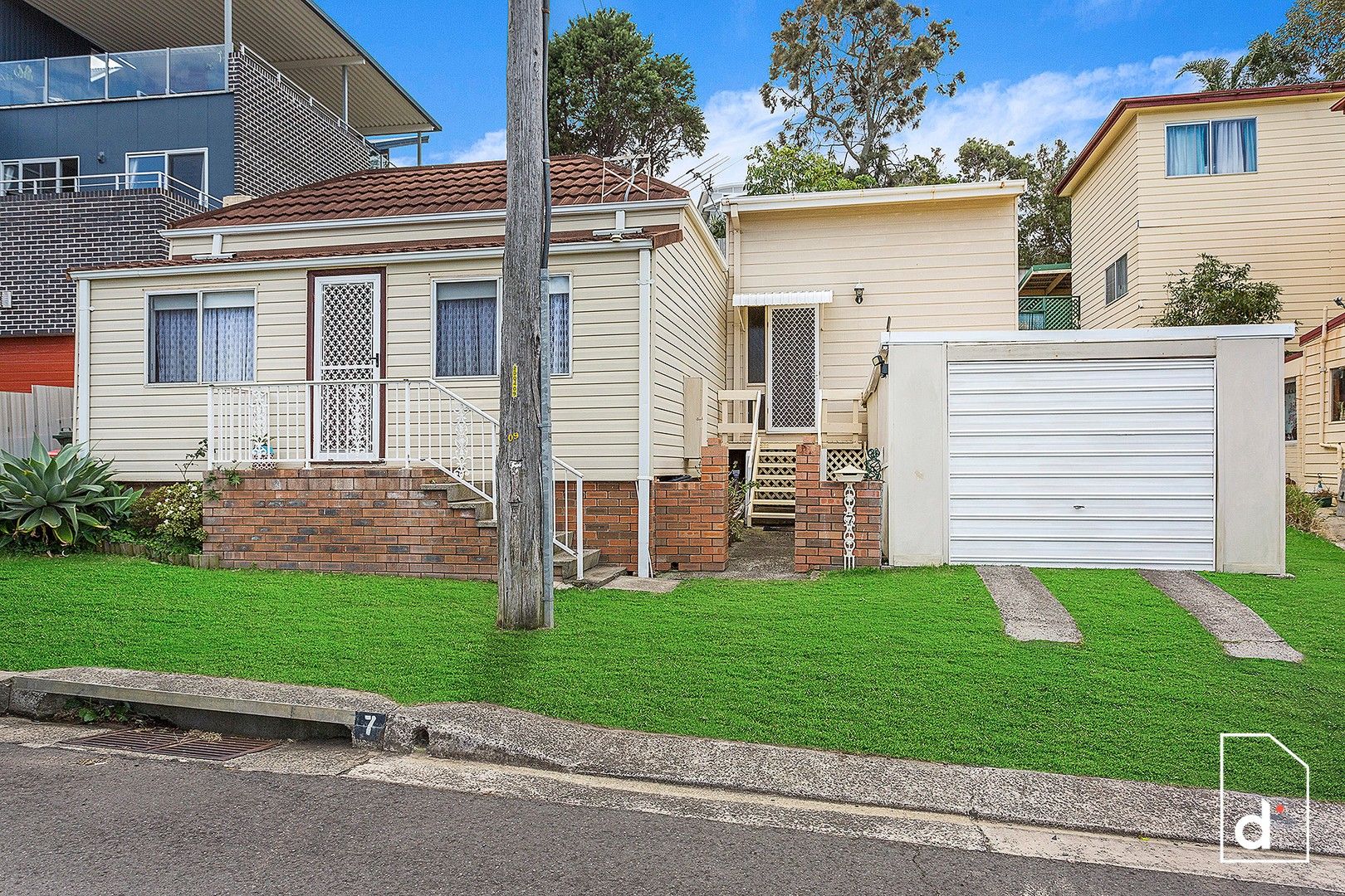 3 bedrooms House in 7 Cliff Street COLEDALE NSW, 2515