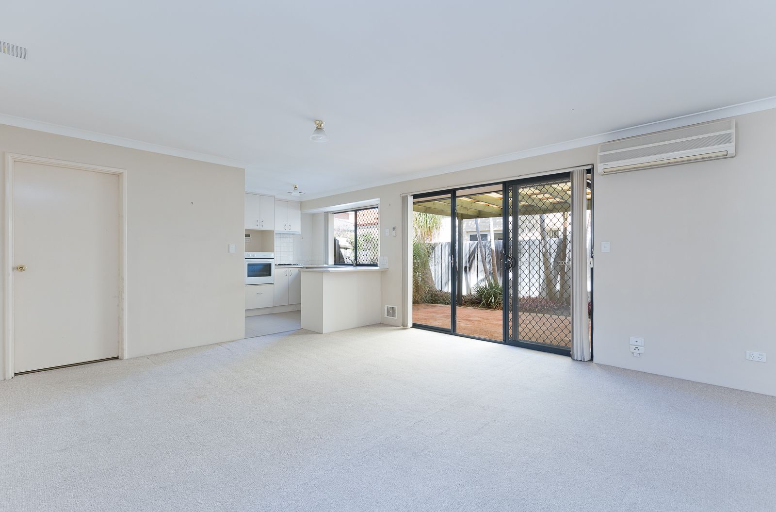 UNIT 11/23-25 SYDENHAM STREET, Rivervale WA 6103, Image 1