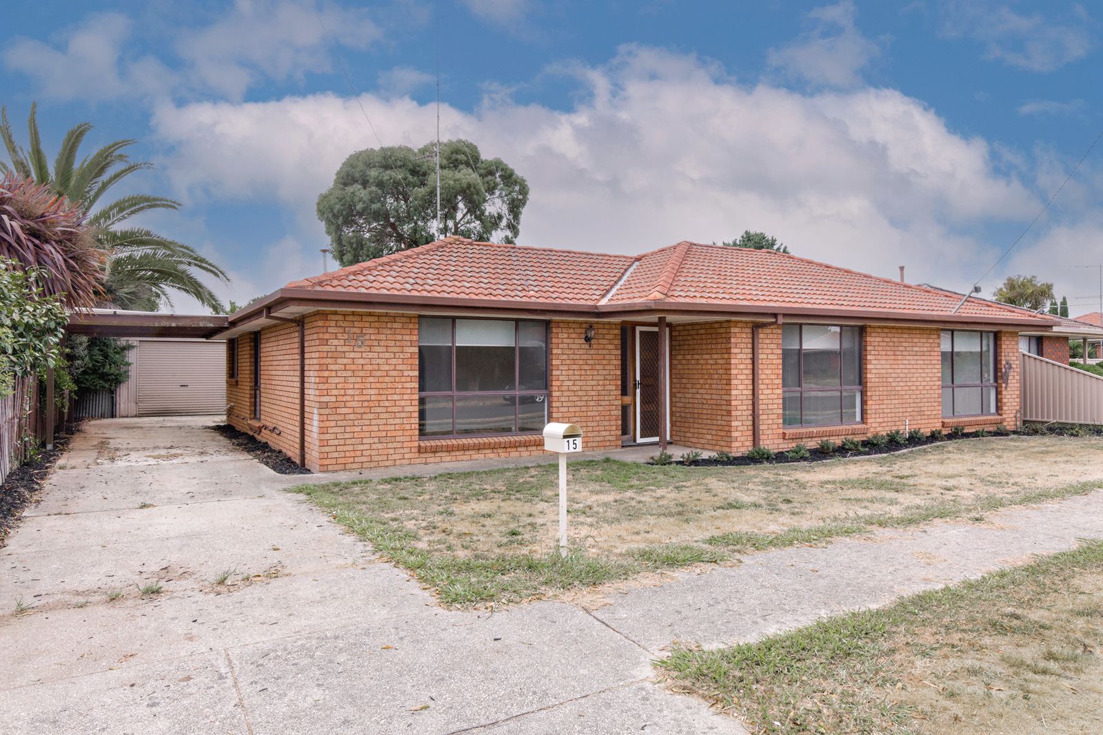 3 bedrooms House in 15 Lawrence Street SEBASTOPOL VIC, 3356