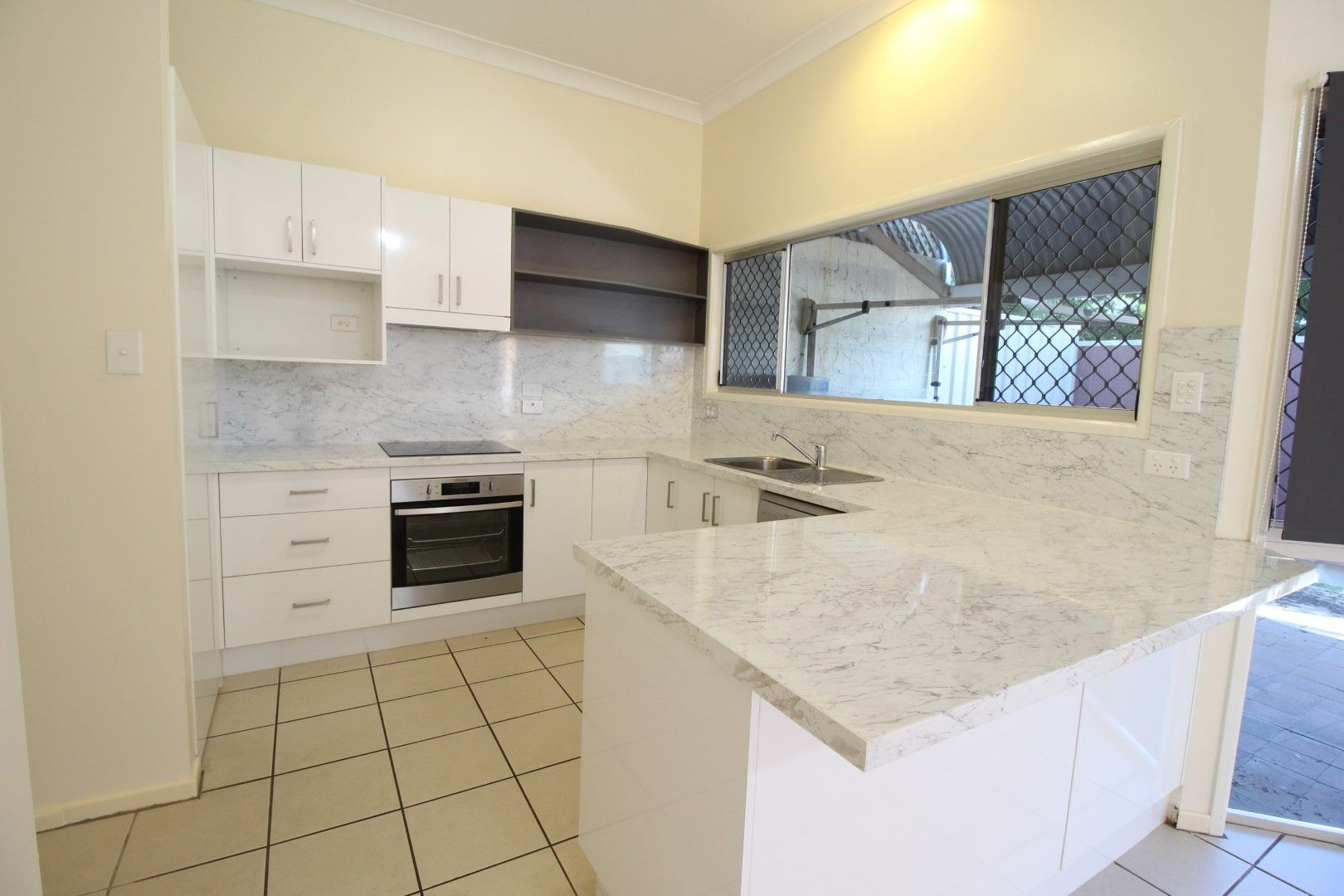 5/37 Hackett Terrace, Richmond Hill QLD 4820, Image 0