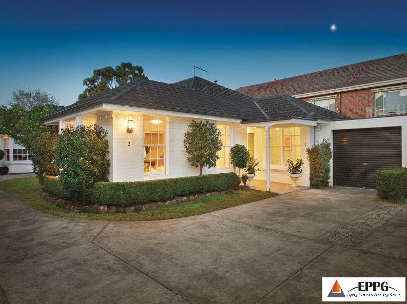 3 bedrooms House in 2/1065 Malvern Road TOORAK VIC, 3142