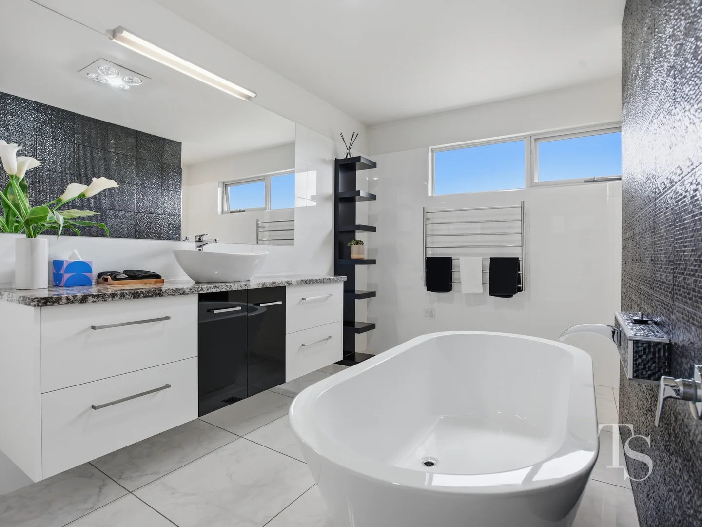 Additional image 8 of 19 Chisholm Ave, Clarence Point TAS 7270