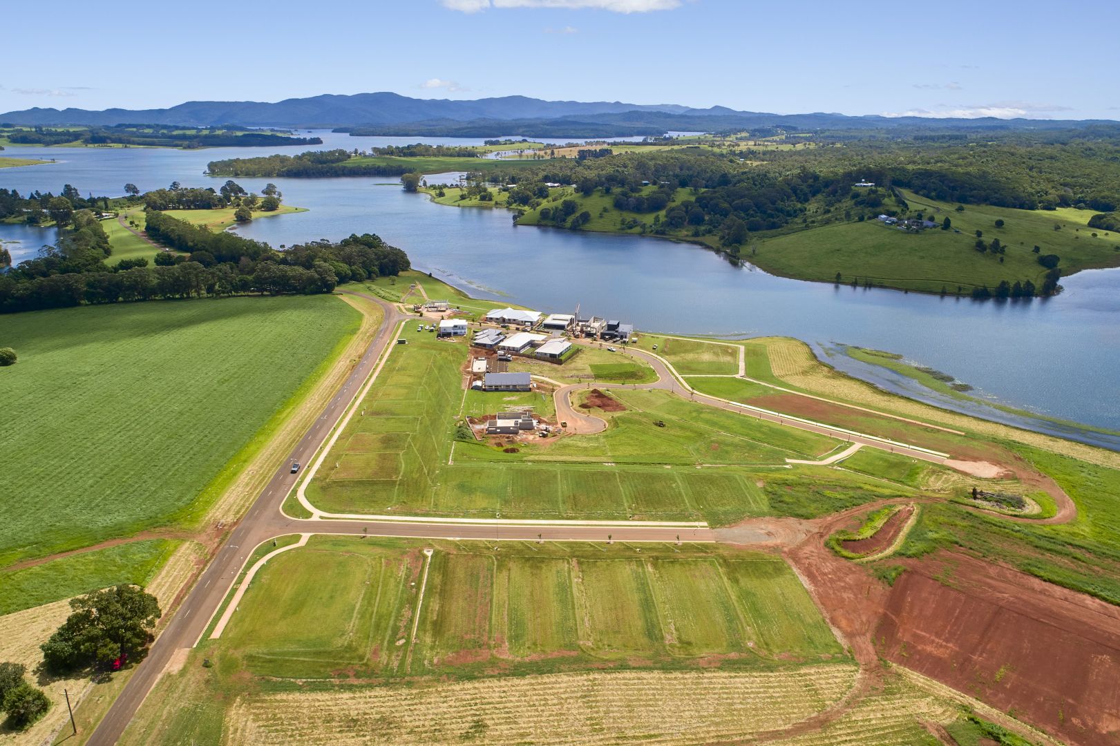 6472 Waterfront Terrace, Yungaburra QLD 4884 Domain