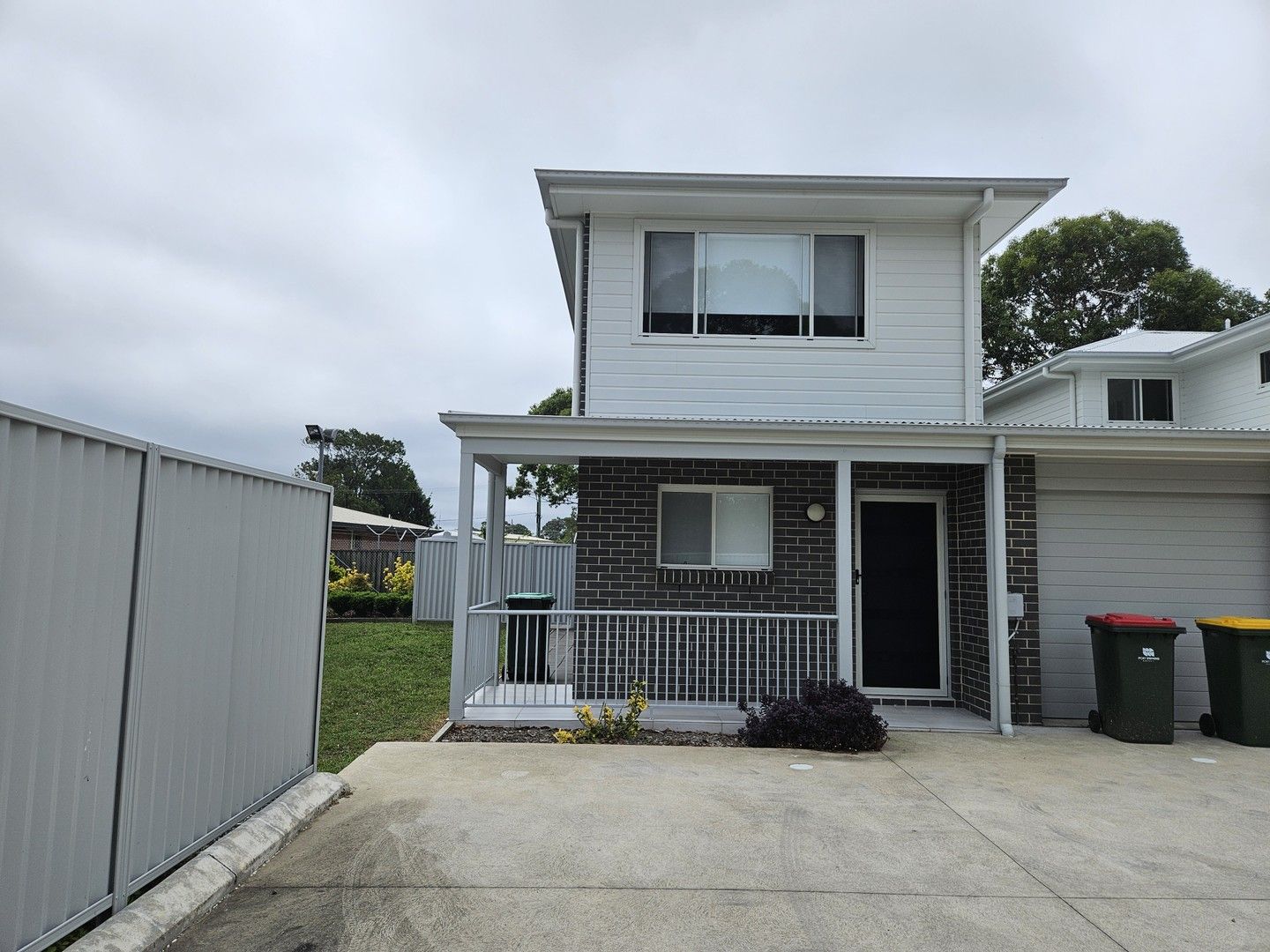 2 bedrooms Townhouse in 6/1 Coweambah Way TANILBA BAY NSW, 2319