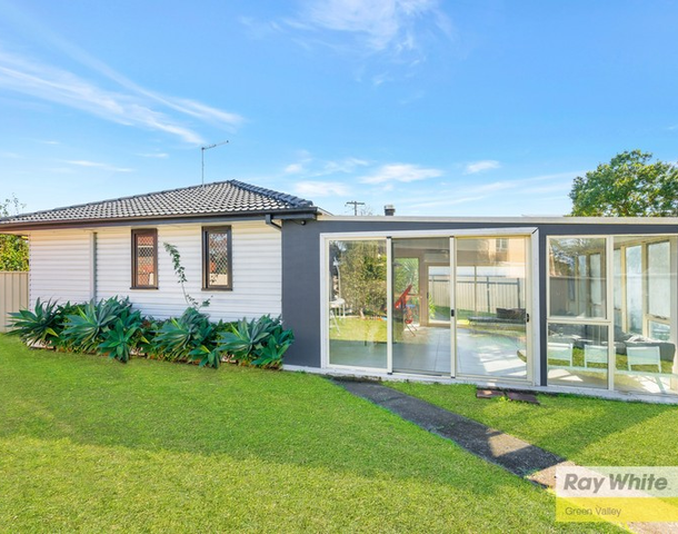 10 Isa Place, Cartwright NSW 2168
