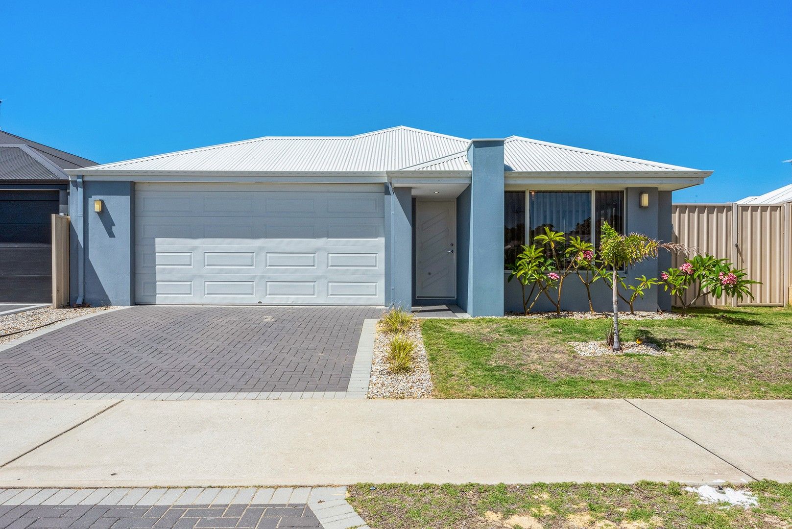 4 bedrooms House in 2 Worlington Loop MEADOW SPRINGS WA, 6210