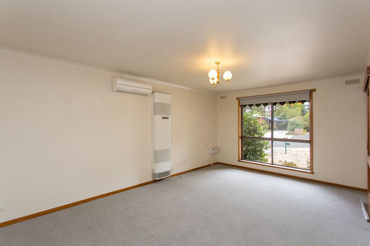 3/8 Midlands Drive, Ballarat North VIC 3350, Image 2