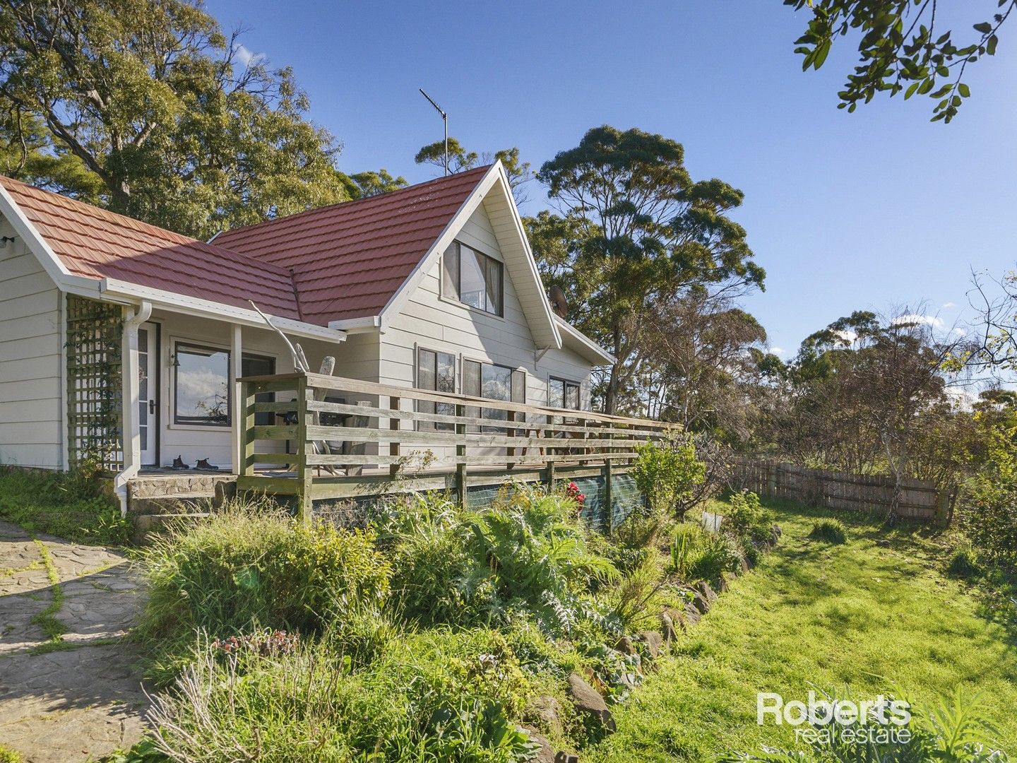 2 bedrooms House in 18039 Tasman Highway BICHENO TAS, 7215