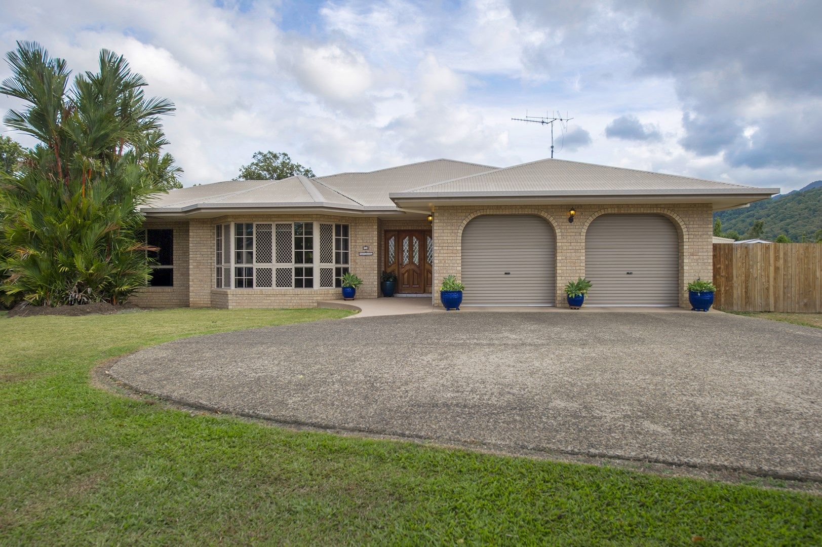 16 Johnston Road, Mossman QLD 4873