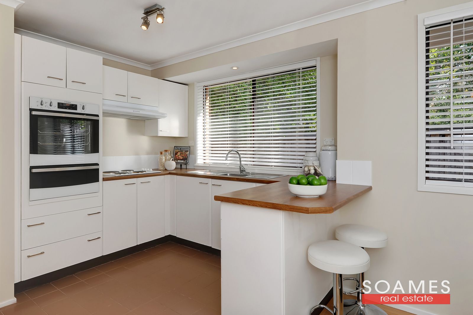 2/8 Rosamond Street, Hornsby NSW 2077, Image 2