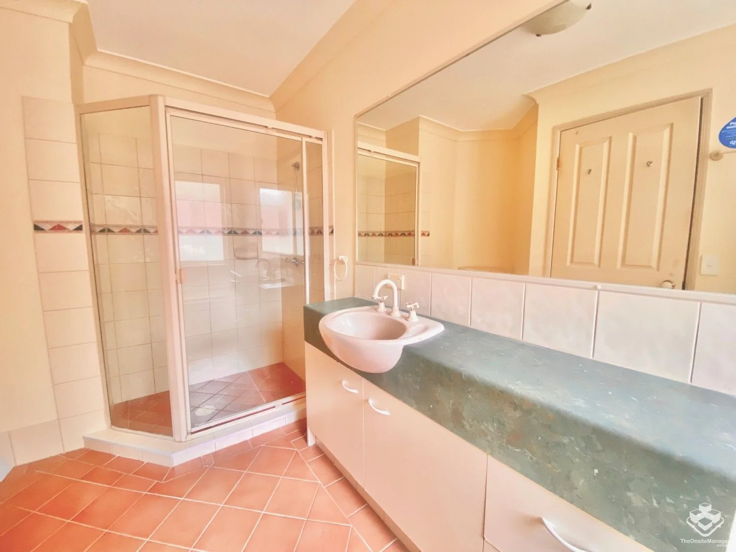 Additional image 5 of ID:21109508/16 Mulyan Place, Ashmore QLD 4214