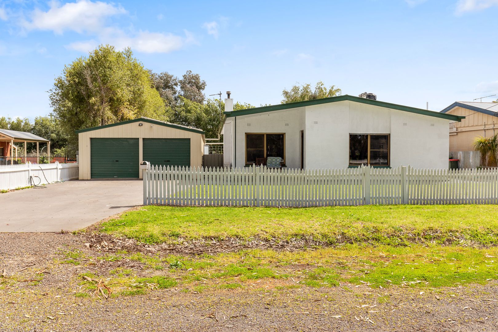 12 Gordon Street, Penola SA 5277, Image 1