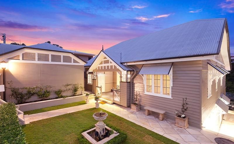 5 bedrooms House in 108 Rockbourne Terrace PADDINGTON QLD, 4064
