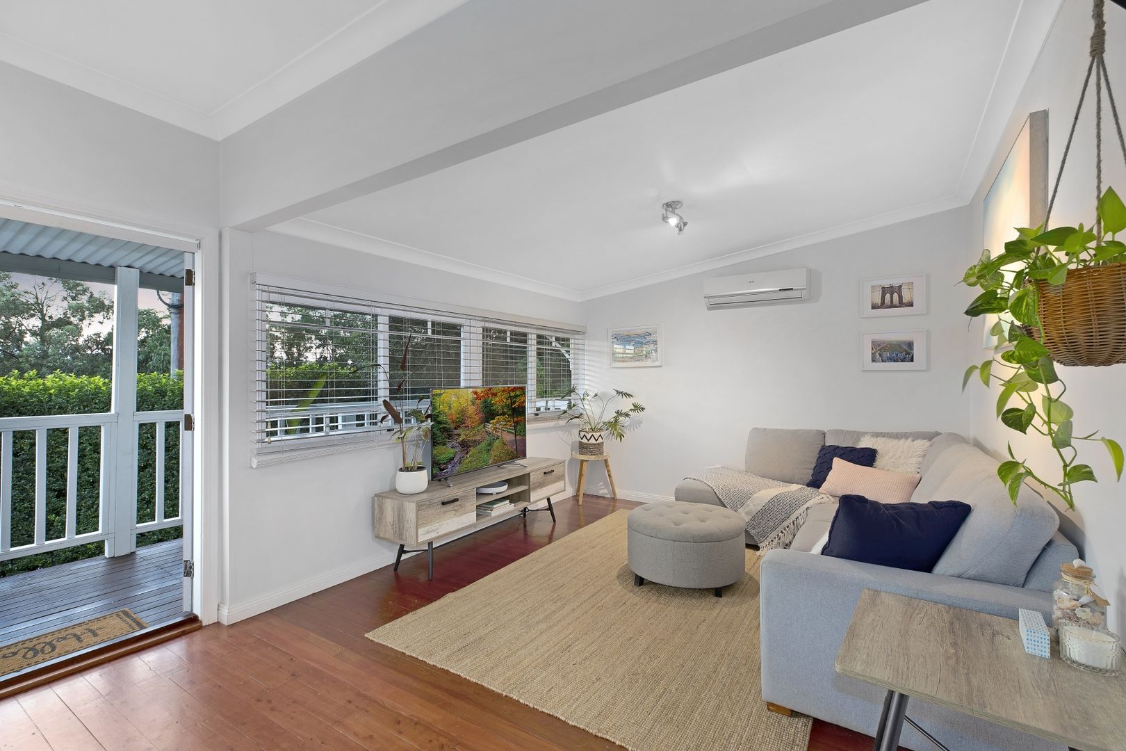 25 Brisbane Water Drive, Point Clare NSW 2250, Image 2