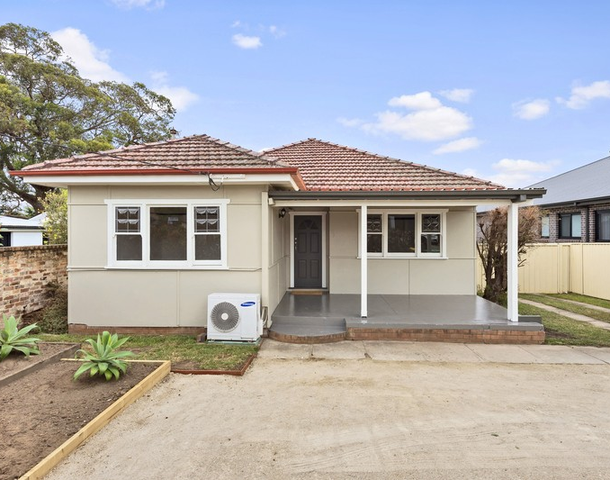 29 Glenn Avenue, Northmead NSW 2152