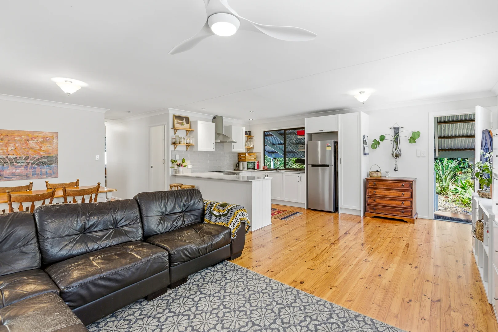 Additional image 2 of 17 Stradbroke Avenue, Tamborine Mountain QLD 4272