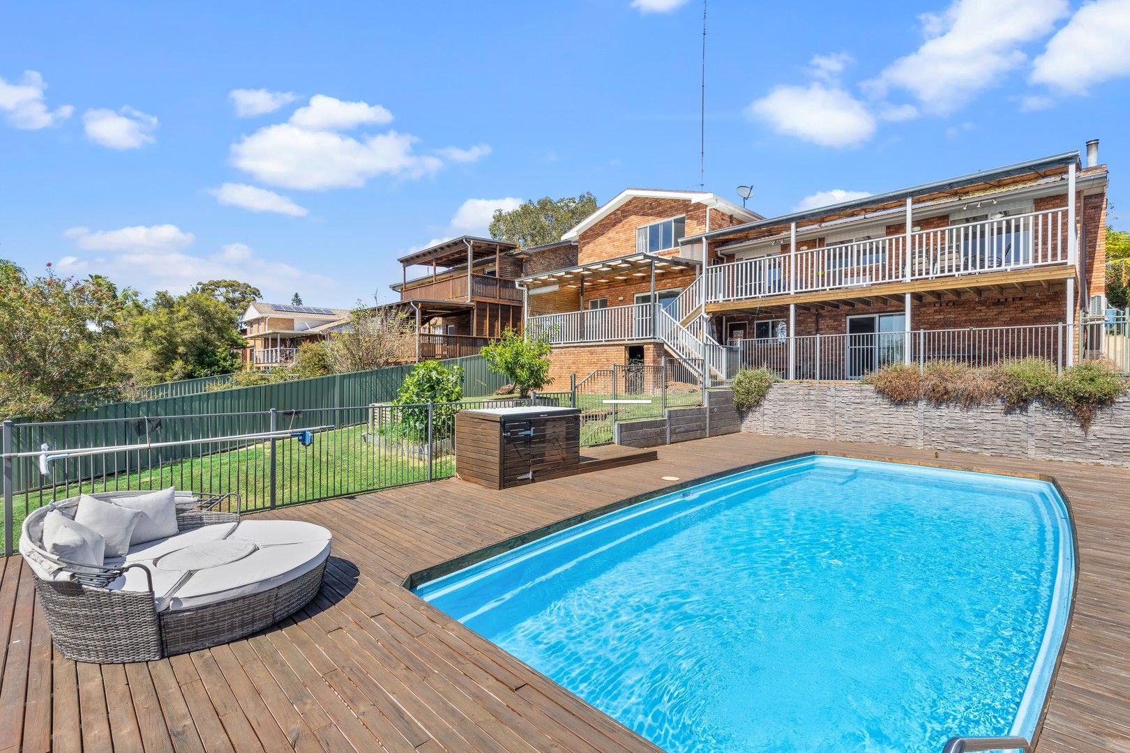 6 Marilyn Crescent, Tumbi Umbi NSW 2261, Image 0