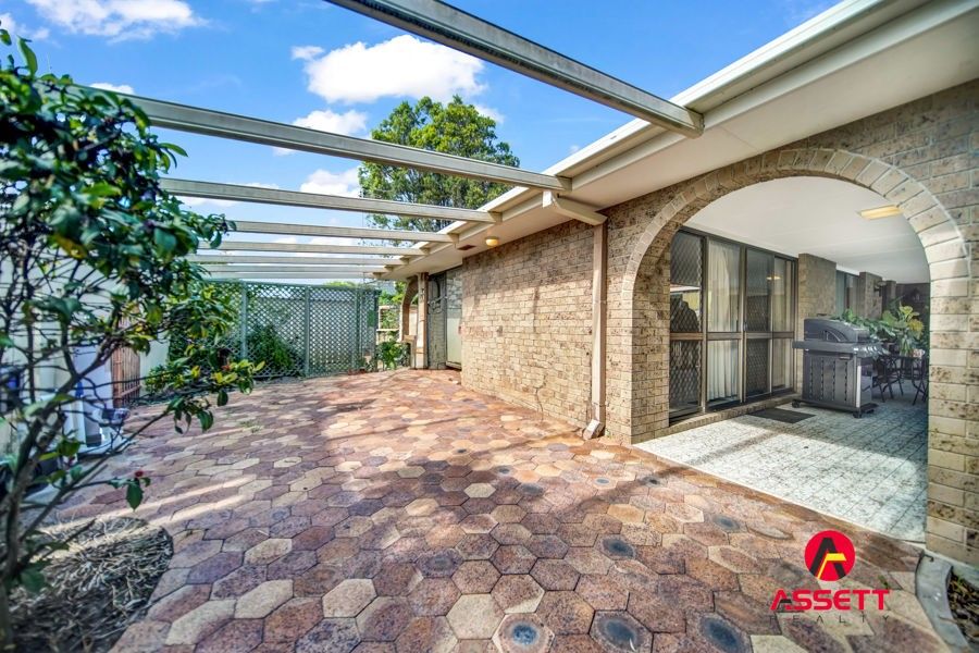 34 Jean Road, Camira QLD 4300, Image 2