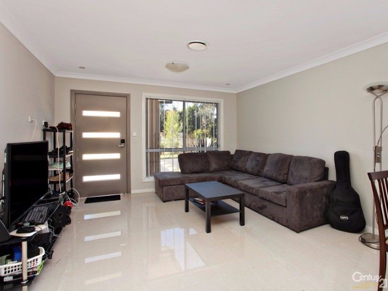 17/16-18 Leabons Lane, Seven Hills NSW 2147, Image 2