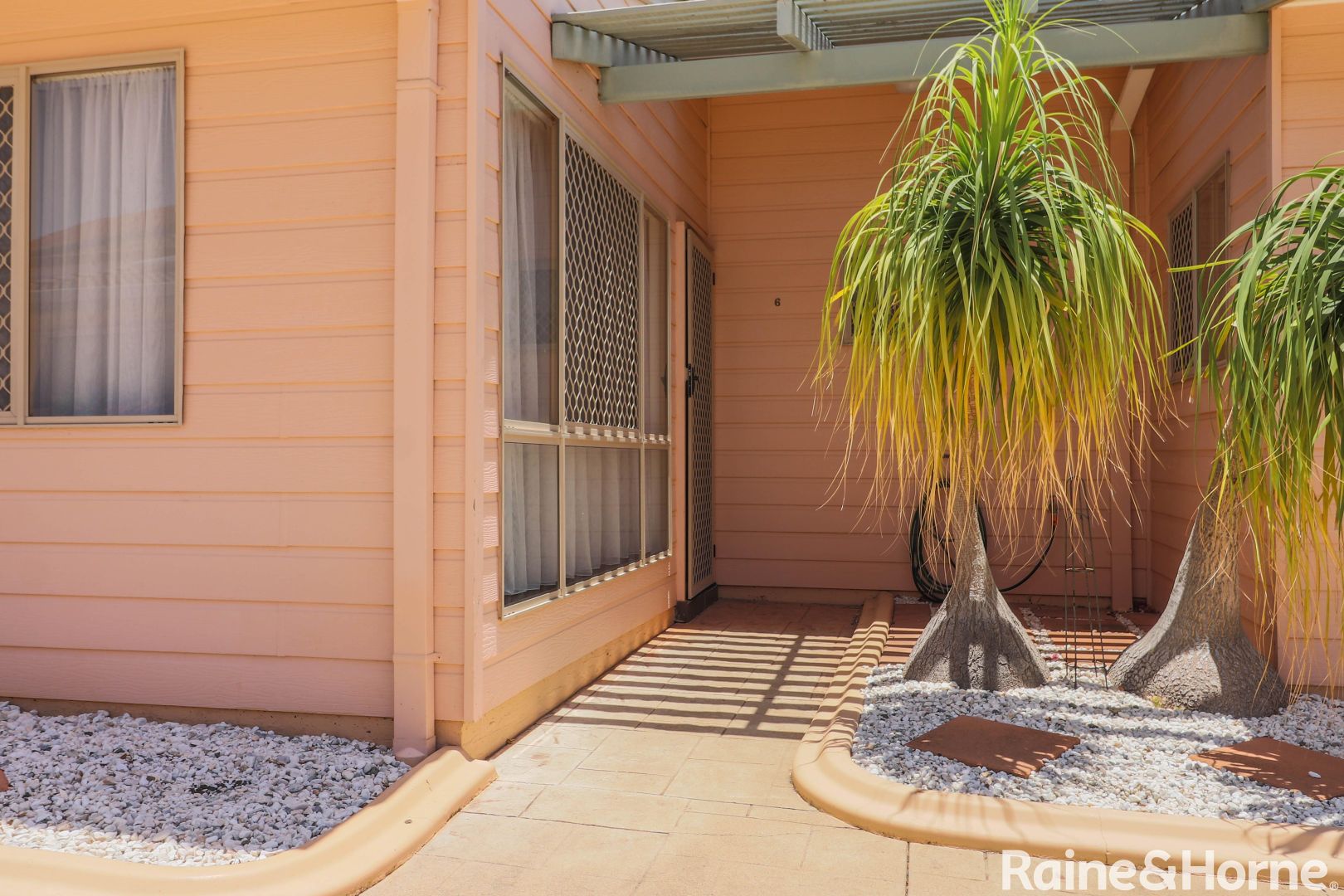 6/5 Freshwater Street, Scarness QLD 4655, Image 1