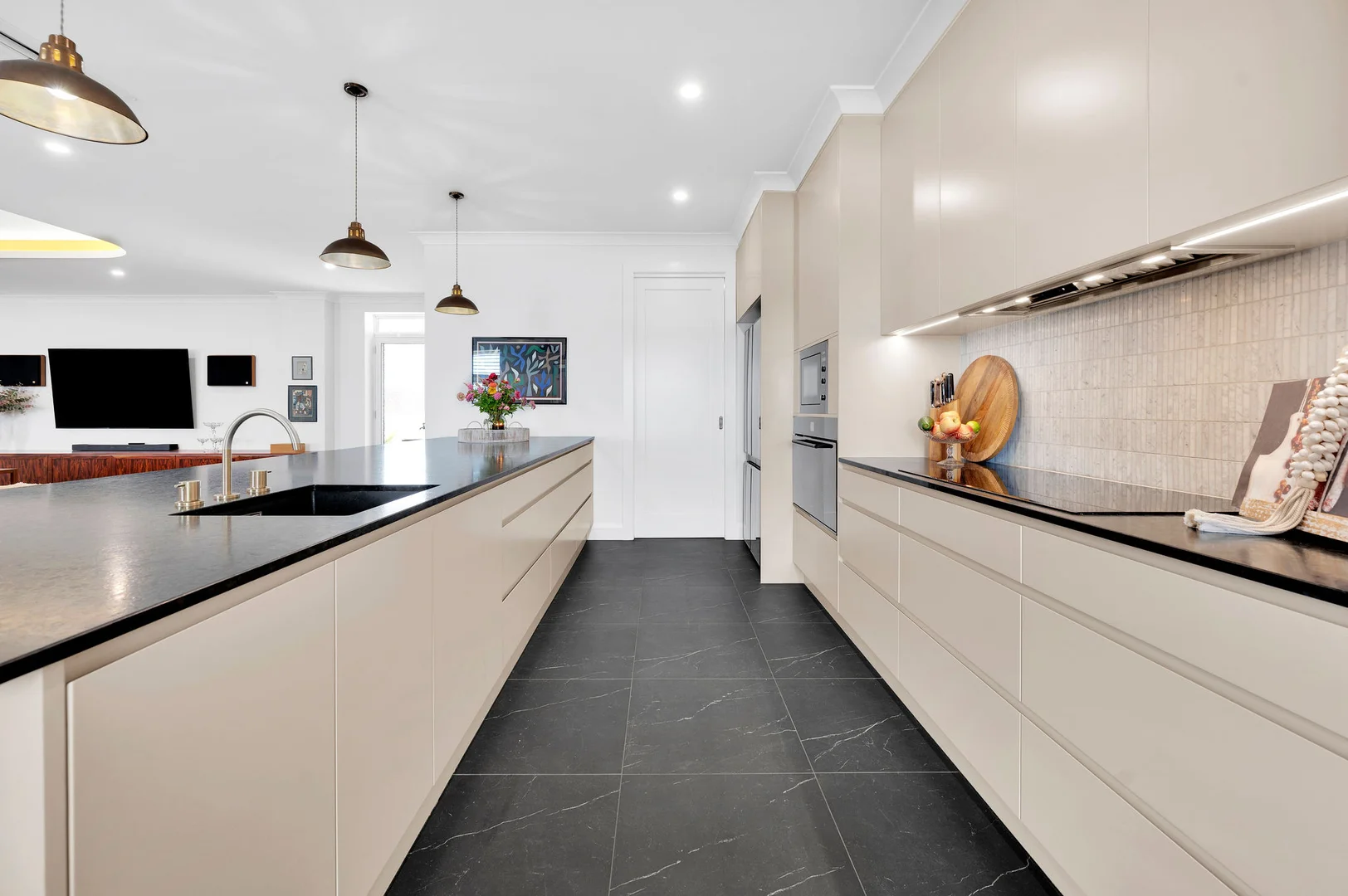 Additional image 5 of 2502/53 Gregory Street, North Ward QLD 4810