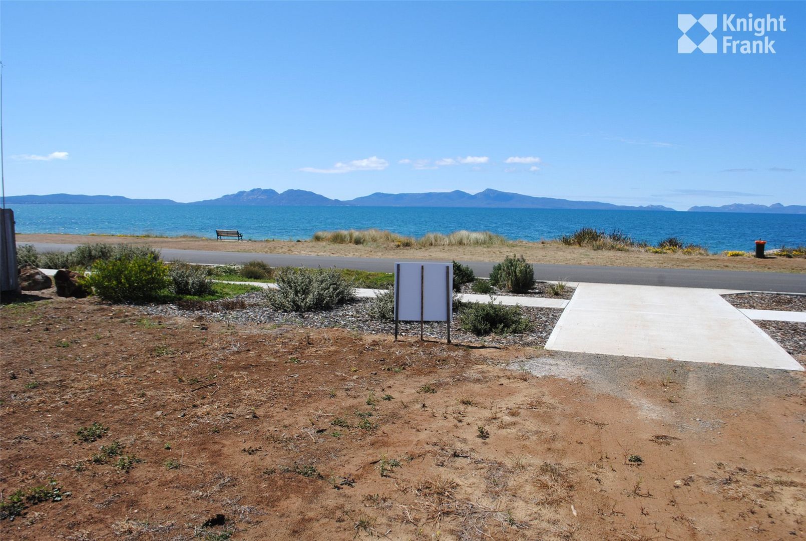 27 Esplanade, Swansea TAS 7190, Image 2