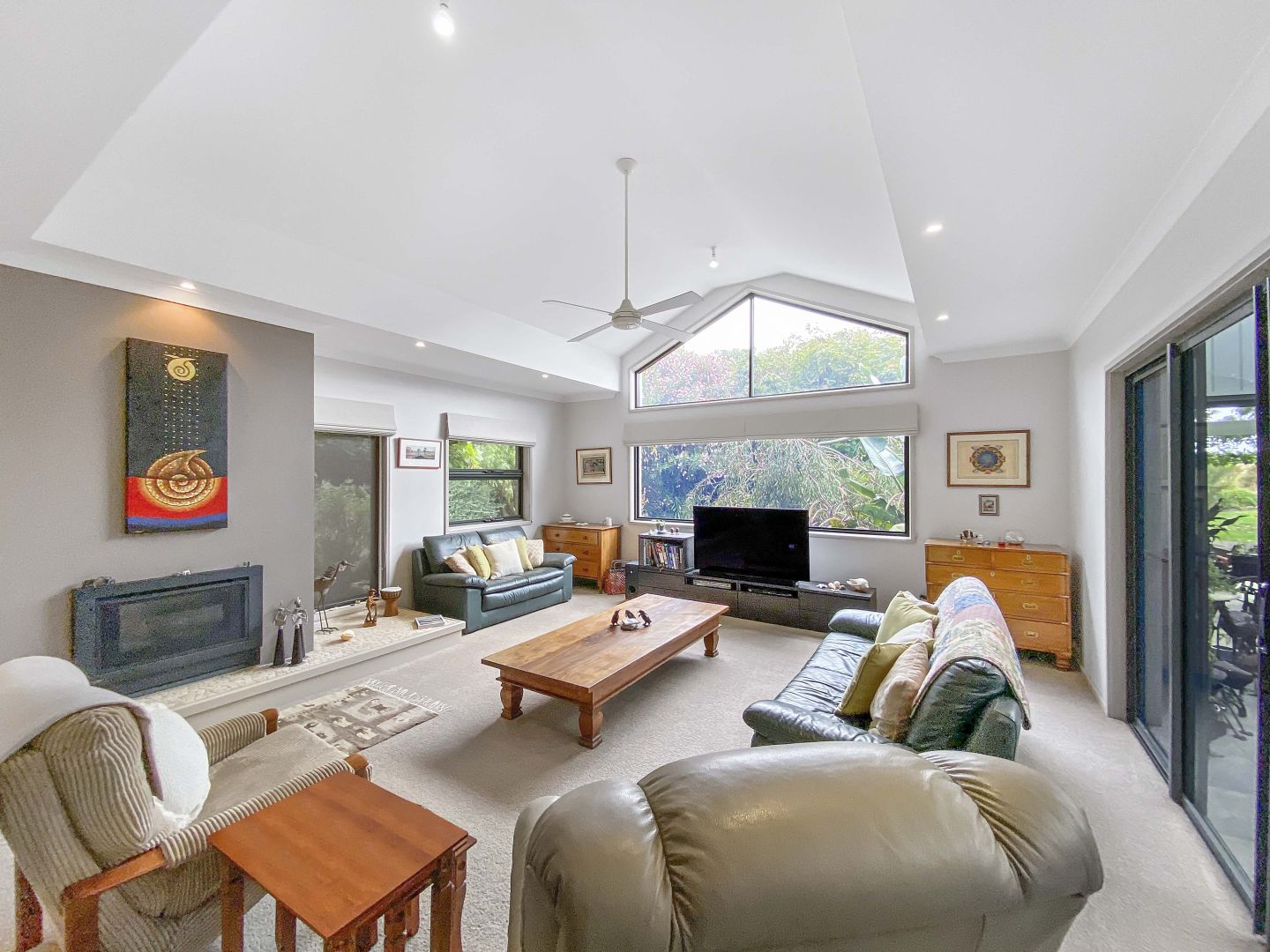 40 Irvings Lane, Koroit VIC 3282 House For Rent 650 Domain